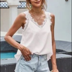 NWOT Shewin White Lace Cami